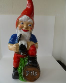 999_ Gartenzwerg mit Bier_90_119